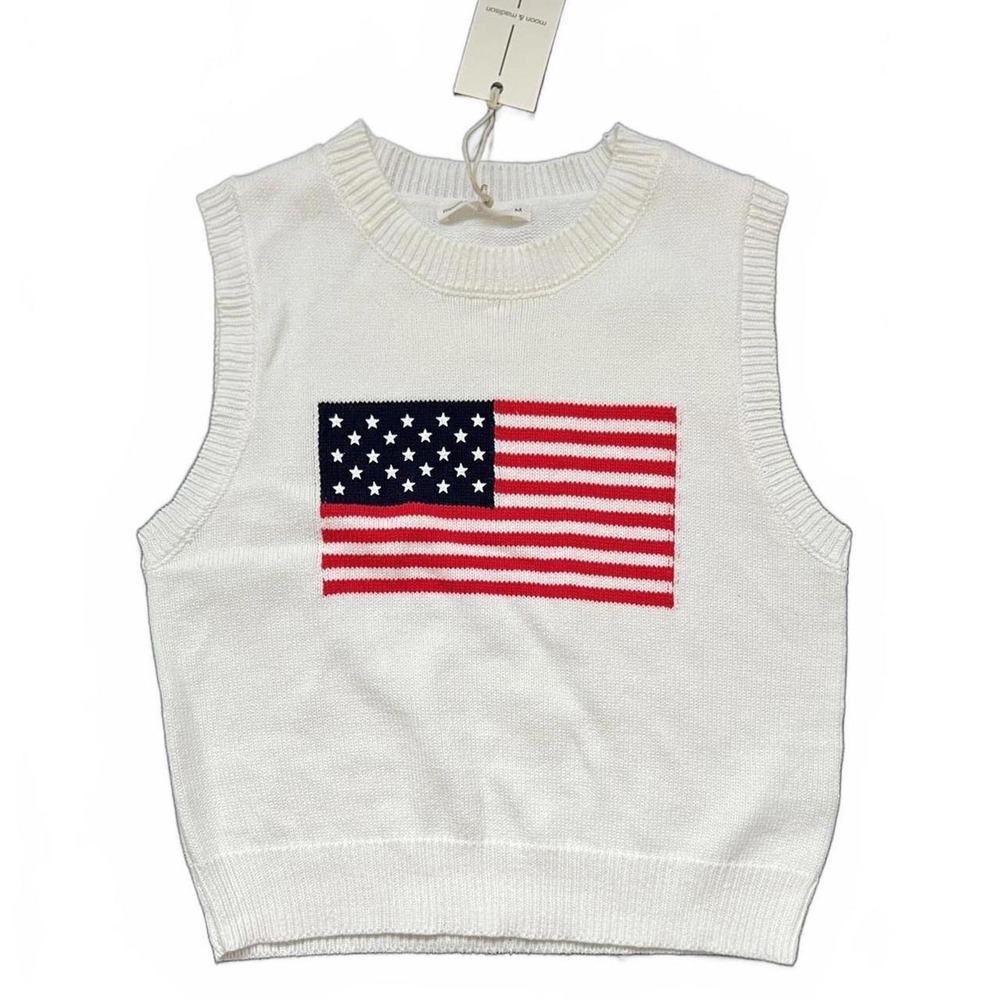 White Flag Knit Sleeveless Sweater Vest